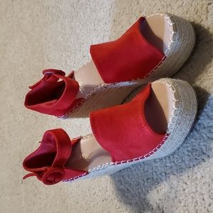 Women's Size 8.5 Bella Marie Espadrilles